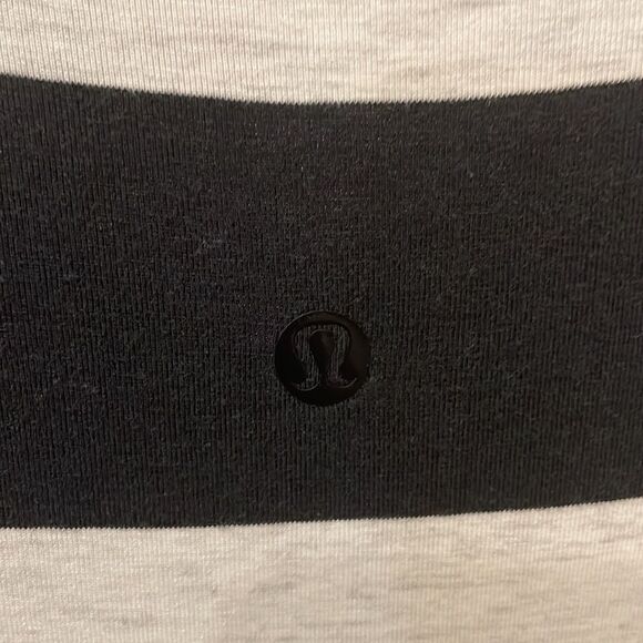 Lululemon Refresh Maxi Dress Black / White - Picture 4 of 10